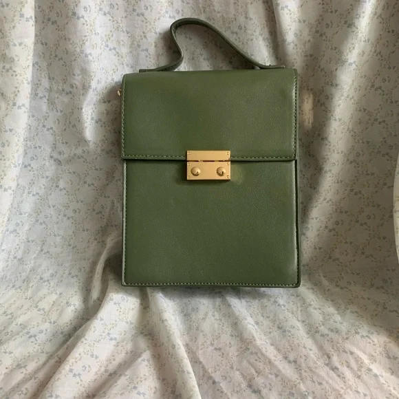 Shoedazzle - Picture 2 of 2